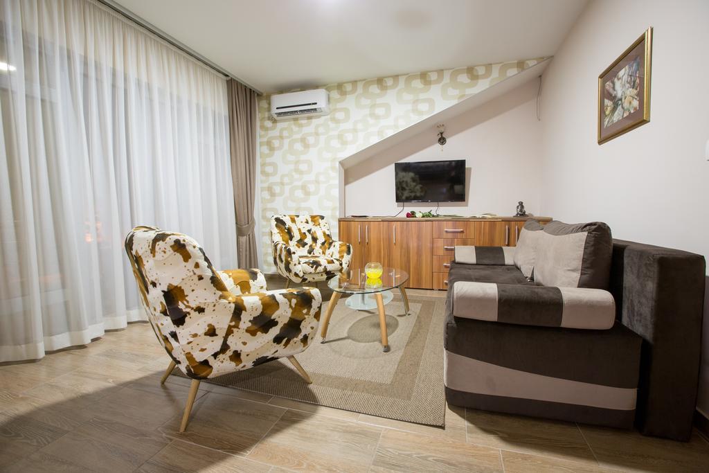 Apartmani Mg Нікшич Екстер'єр фото