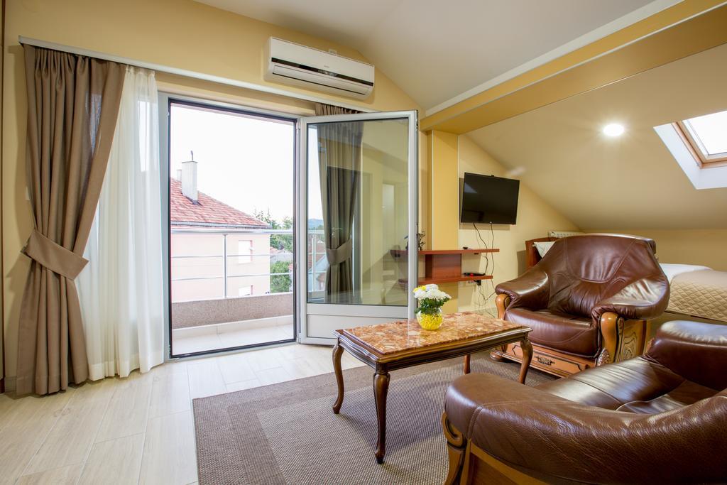 Apartmani Mg Нікшич Екстер'єр фото