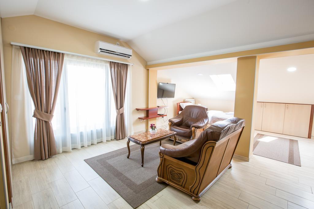 Apartmani Mg Нікшич Екстер'єр фото